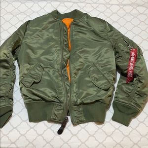 Alpha Industries bomber jacket XS